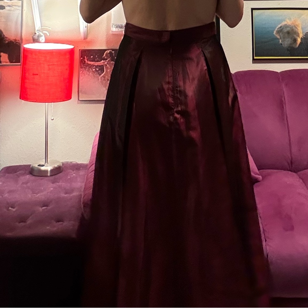 FLASH PRICE DROP TODAY ONLY Gorgeous Vintage Iridescent Burgundy satin skirt